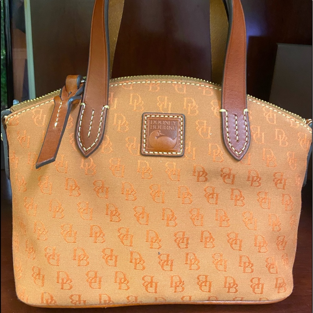 Dooney and Bourke limited edition bag brand new